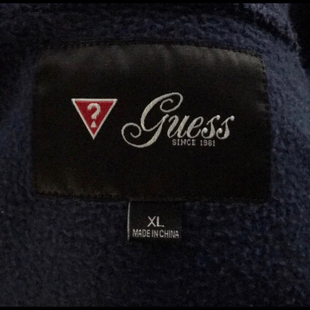 Guess sweater - Picture 2 of 2